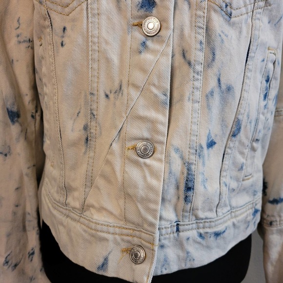 Free People NWT Rumors Acid Wash Denim Button‎ Jacket Jones Tie Dye Blue Small - Picture 5 of 14